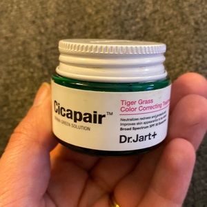 Barely used color correcting treatment